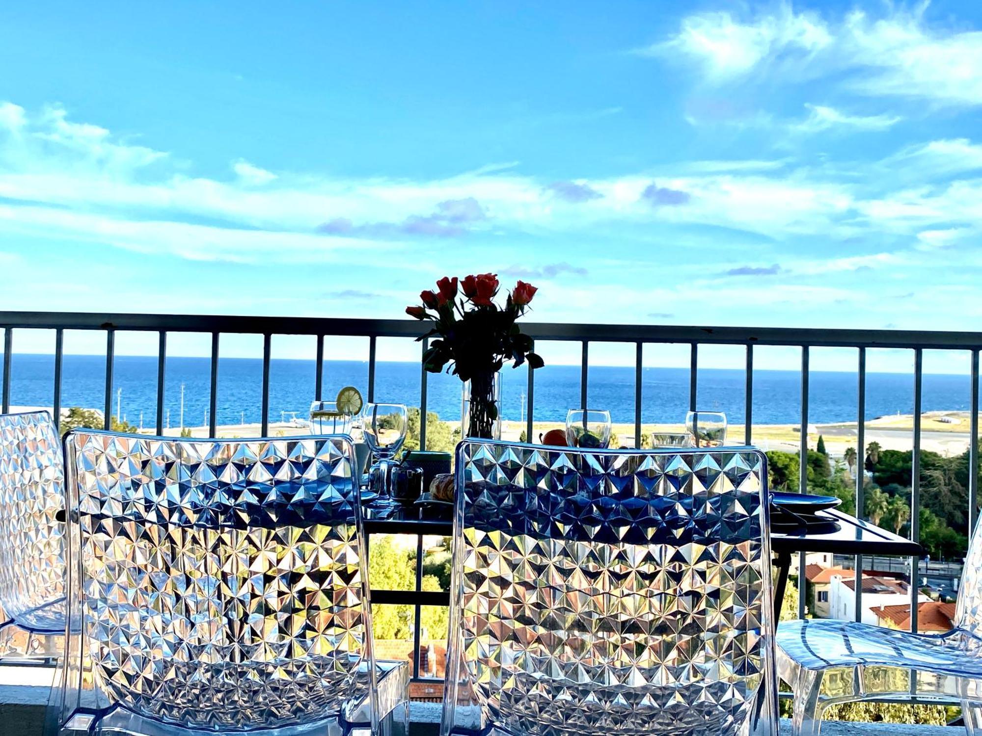 Panoramic Sea View - Air-Conditioning - Balcony - Tramway - 2 Bedrooms - Wifi - Fully Equipped Kitchen Nice Ngoại thất bức ảnh